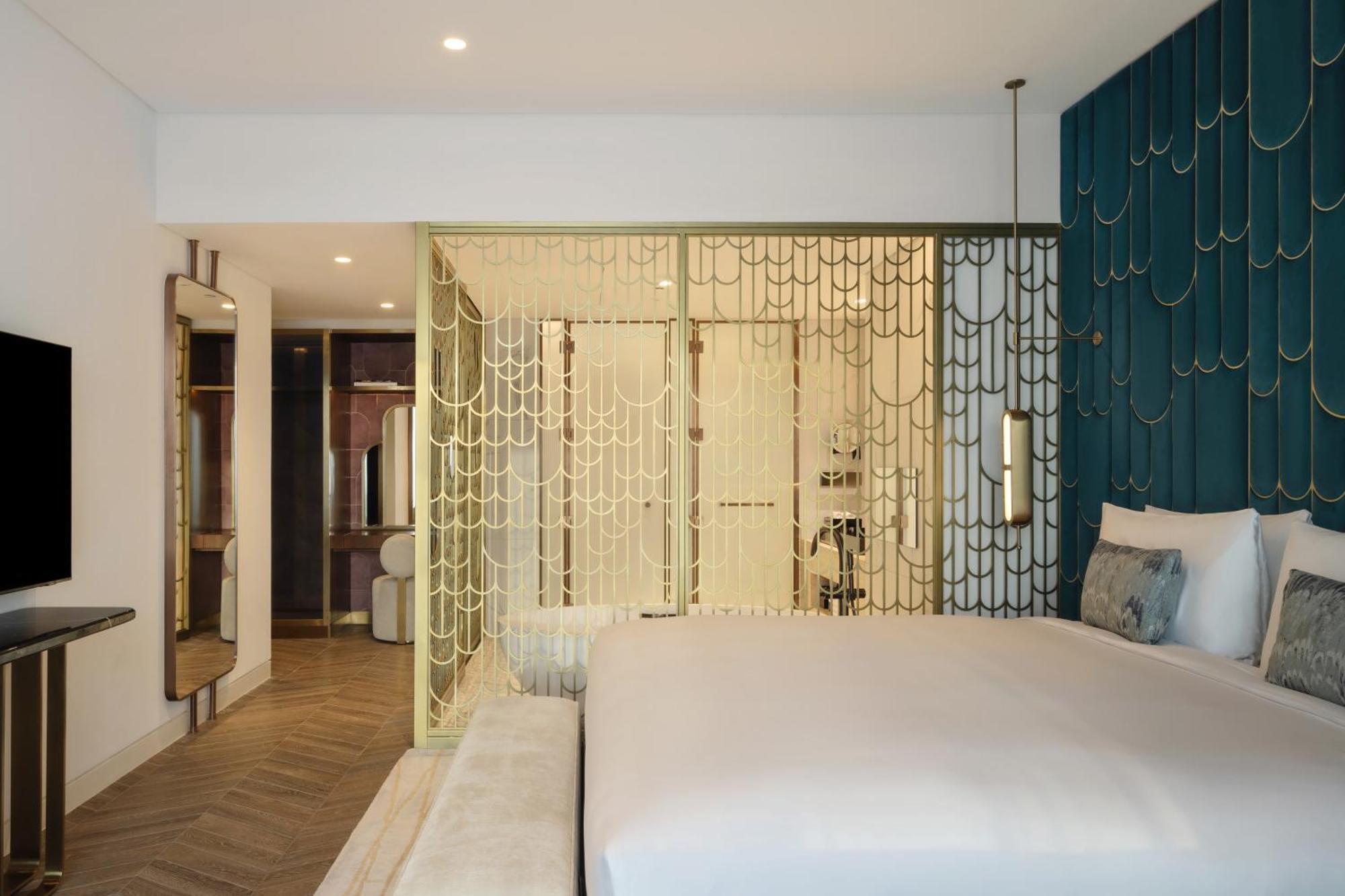 So Uptown 5* Dubai